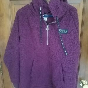 PINK VS SERPA SWEATSHIRT